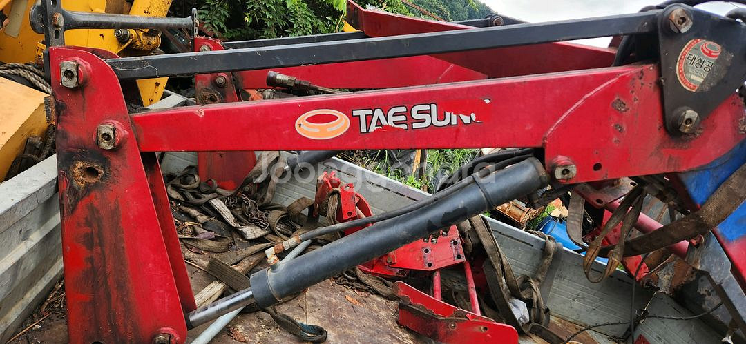 동양 트랙터 트랙트 트렉터 트렉트 t463 로더 로다--1