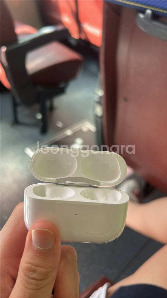 상태s급 에어팟프로2 본체--0