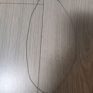 바이쑨 리본 큐빅 목걸이