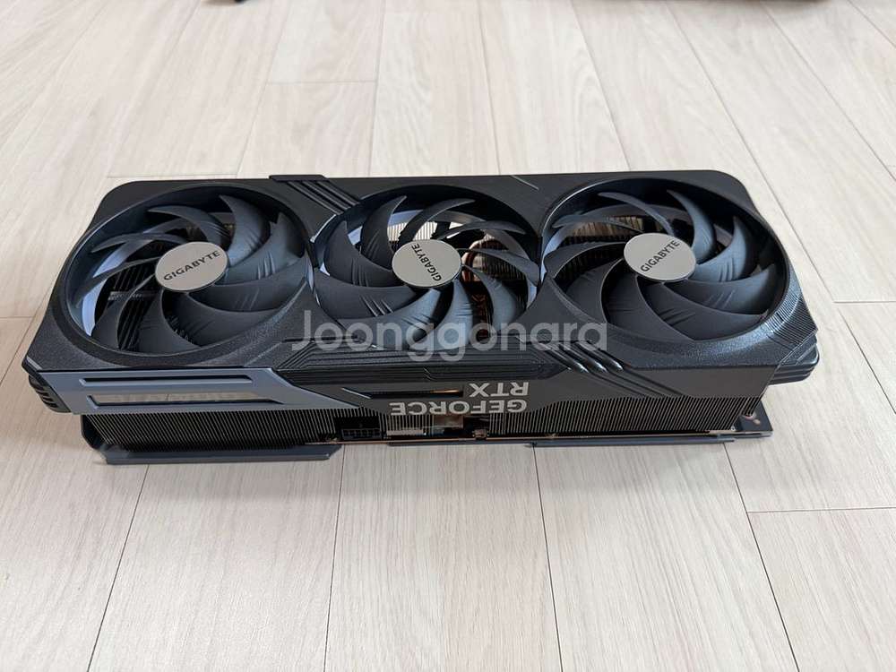기가바이트 RTX 4090 GAMING OC--2