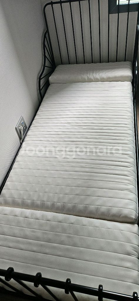 이케아 민넨 조절 침대프레임--2