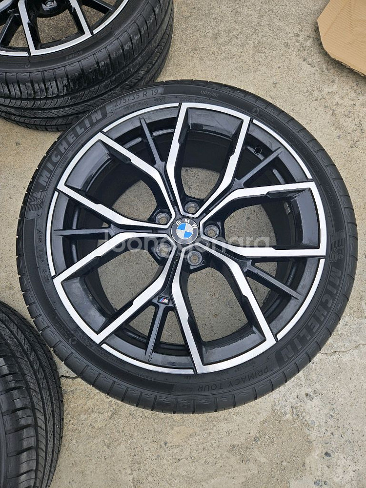 BMW G30 530i 순정 M휠 + 타이어 세트 판--3