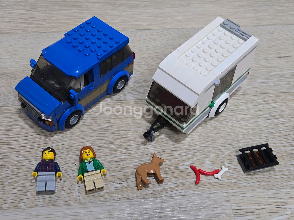 (중고) 레고 시티 60117 밴과 캠핑 트레일러--1