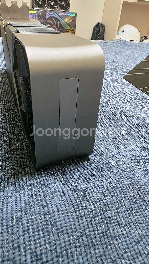 RTX 4090 FE 전시용 방열판--5