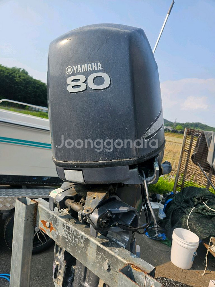 선외기 야마하 80마력 25인치 4싸이클 팝니다.--1