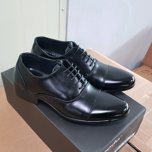 소가죽 남성구두 15,000원 입니다 (250~275)
