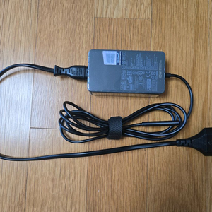 마이크로소프트 서피스 65W 노트북 충전기