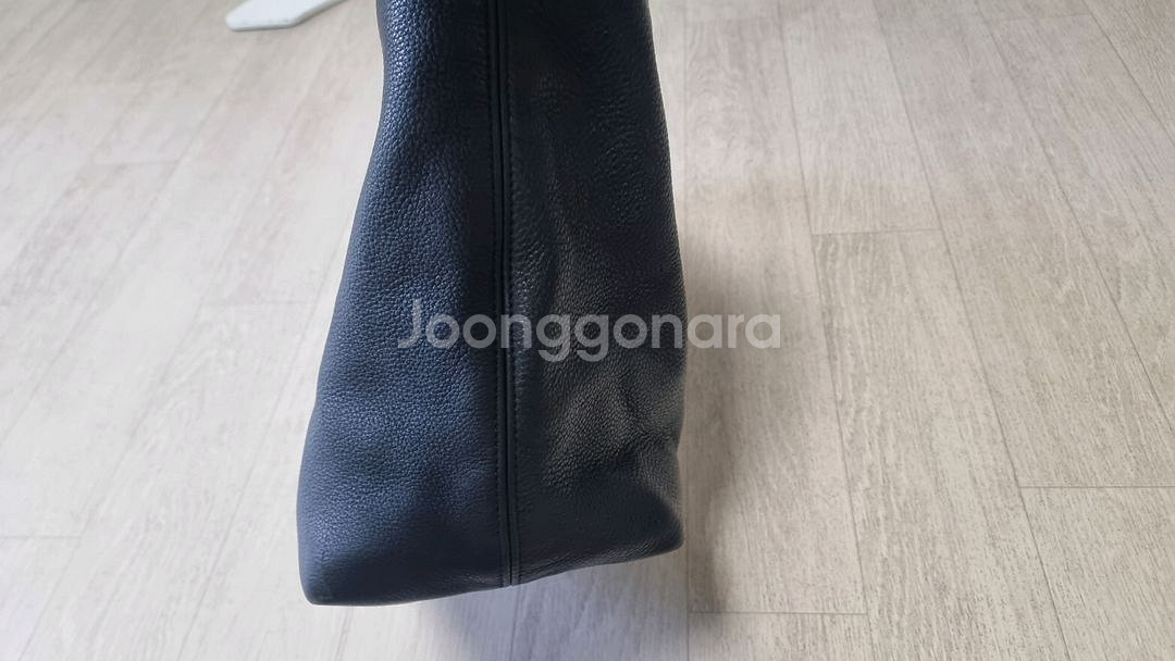 버버리블랙라벨 가죽 토드백--2