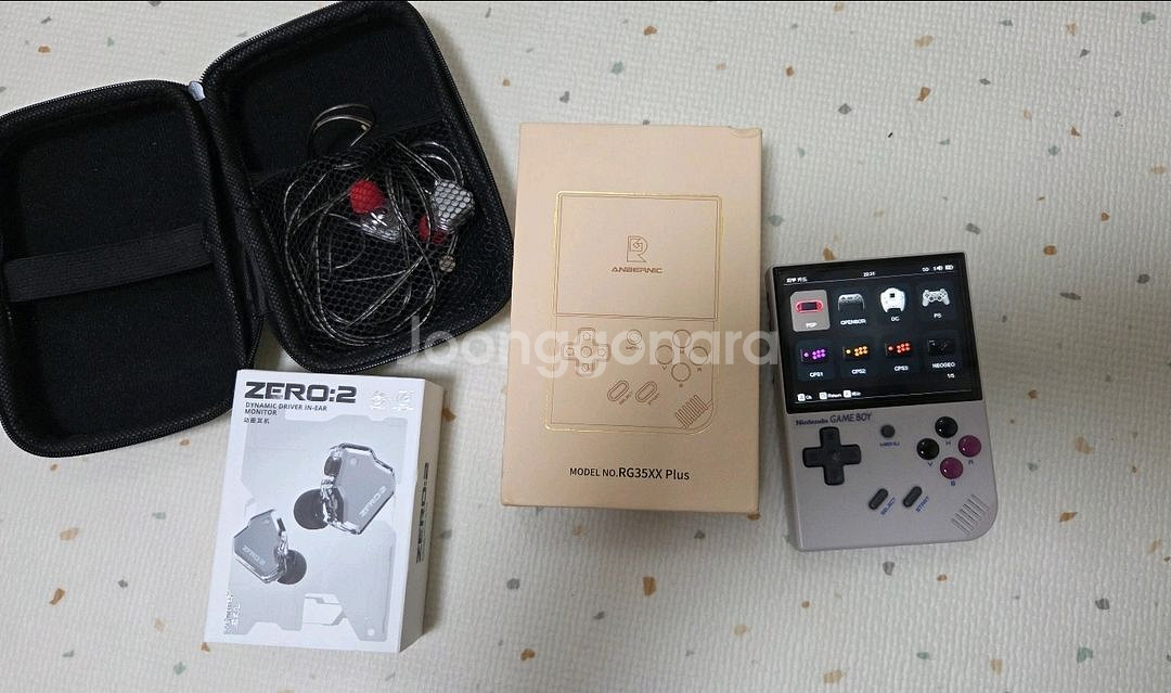 엔버닉 게임기 RG35xx plus 랑 zero2 이어--0