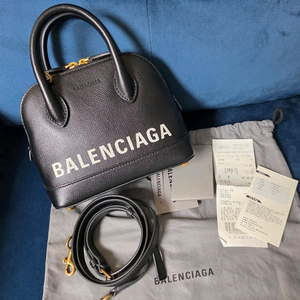 발렌시아가 블랙 미니백 새상품급