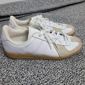 아디다스 독일군 스니커즈 275