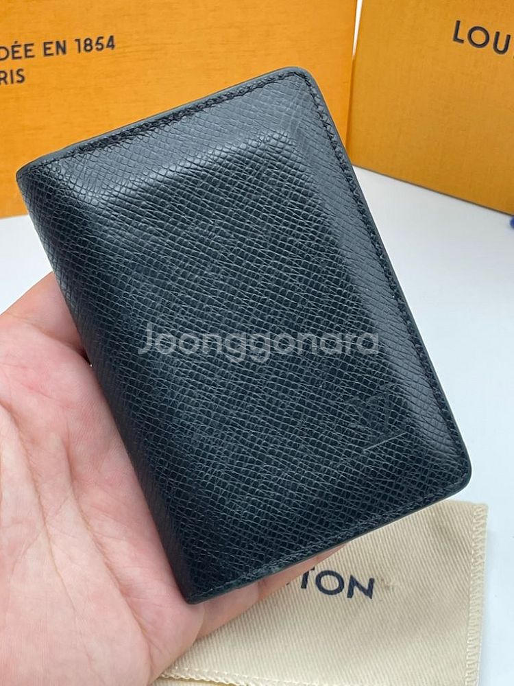 [ 정품/ 풀구성 ] 루이비통 타이가 오거나이저 블랙--0