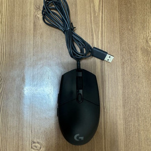 로지텍 g102 마우스