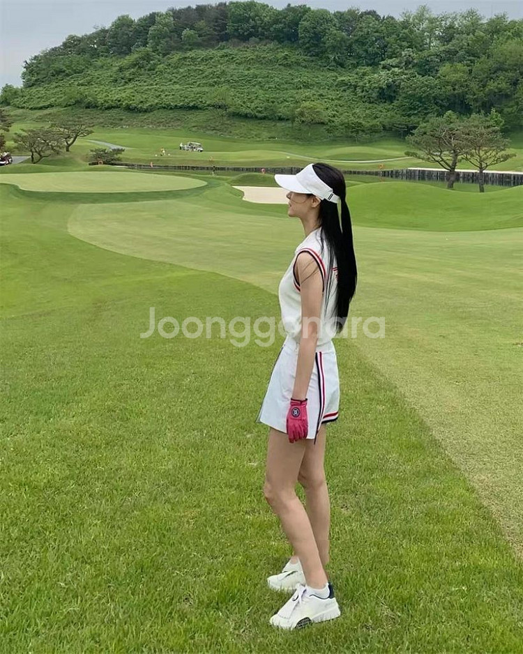 [초특가할인] 지포어 민소매 카라티--1