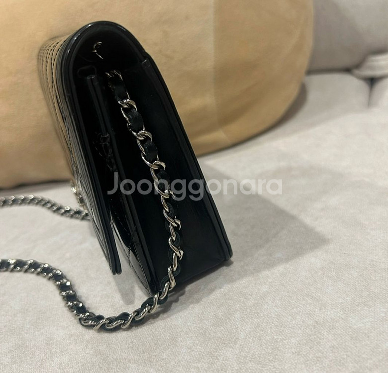샤넬 보이woc 블랙 페이던트 백--3