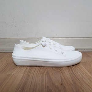 레인 스니커즈 2종