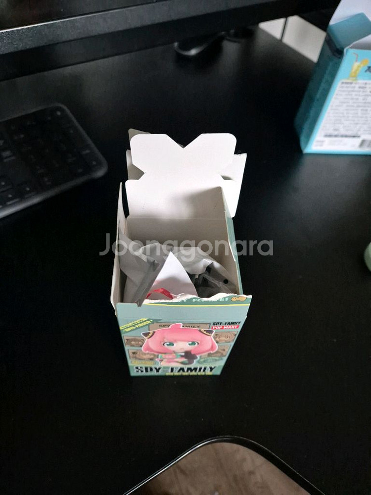 아냐 포저 피규어--1