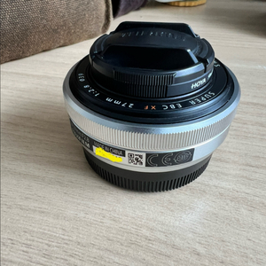 후지필름 xf27mm f2.8 구형 실버
