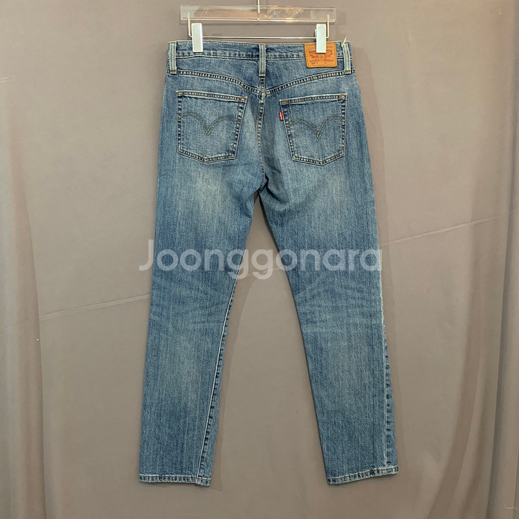 27인치 리바이스 501 연청 워싱 스판 데님 청바지--1