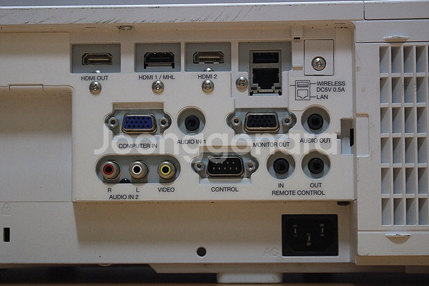 히타치 5800안시 CP-X5550 중고빔프로젝터--3