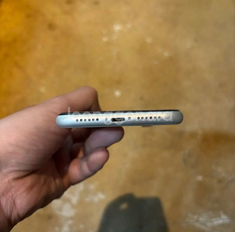 아이폰 XR 128 화이트 9398--6