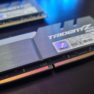 G.SKILL DDR4 32G (16Gx2) cl14