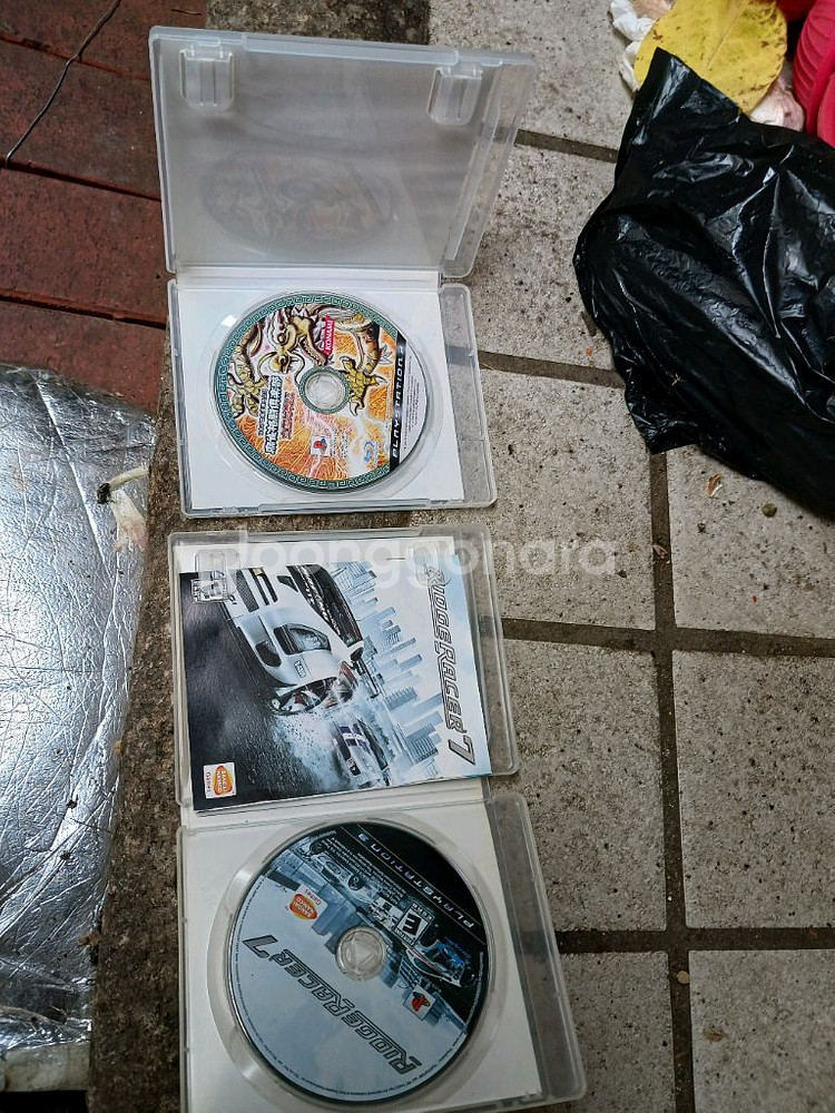PS3,2용 시디 3장 처분--1