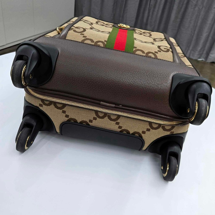 구찌 GG 점보 자카드 마몬트 캐리어 트롤리--1