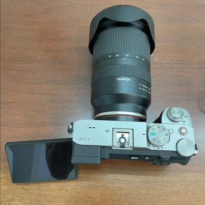 소니 알파 7C II 카메라 + tamron 렌즈