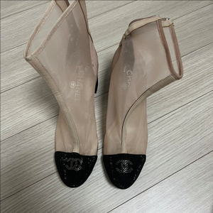 샤넬 앵글 부츠 225