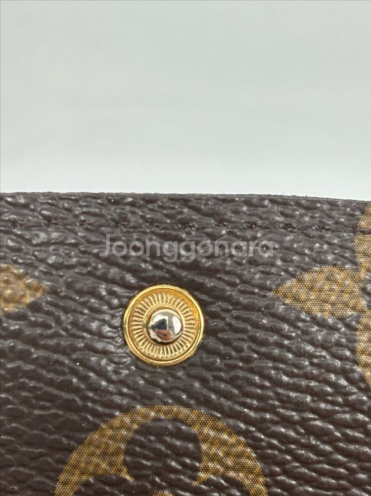 루이비통 에밀리 월릿 장지갑 M60697--6