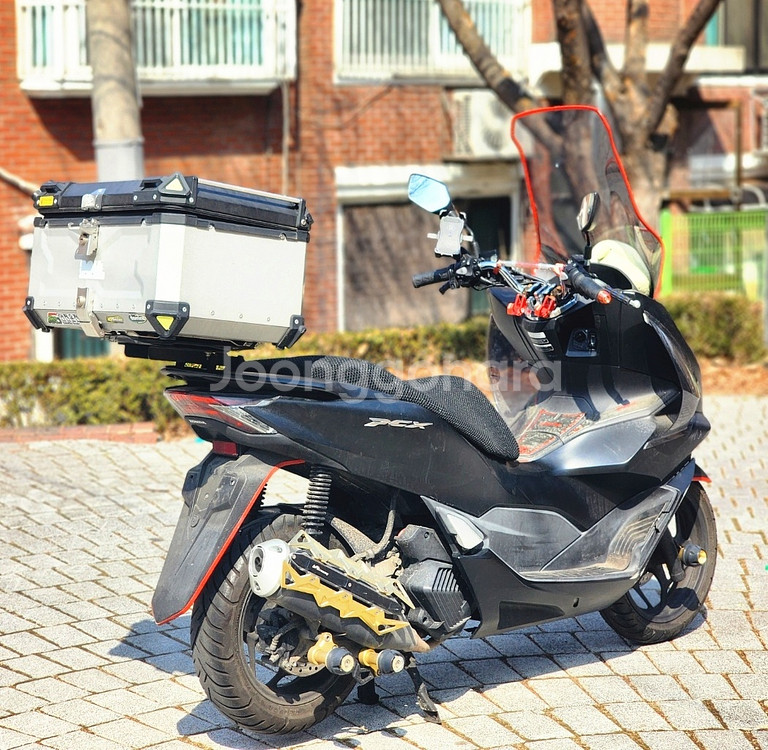 21년식 PCX125 ABS 배달세팅 블랙 팝니다--2