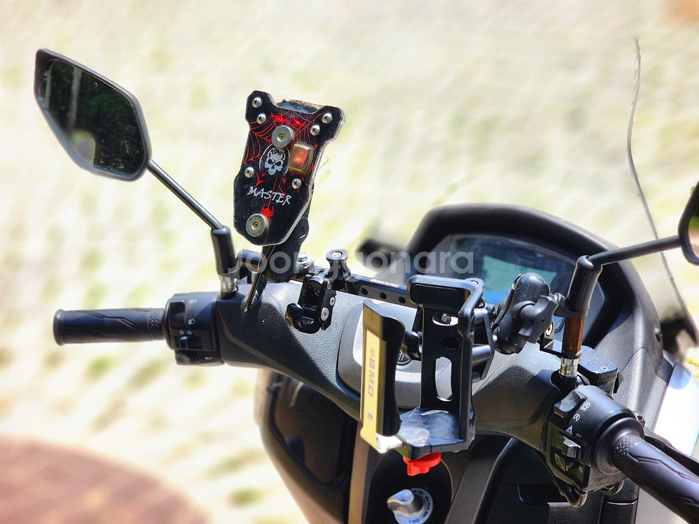 21년식 NMAX125 ABS 배달세팅 팝니다--6