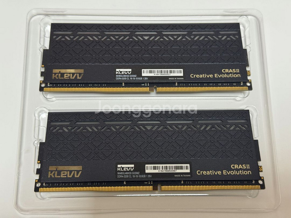 KLEVV DDR4 3200 16기가 x2 팝니다.--0