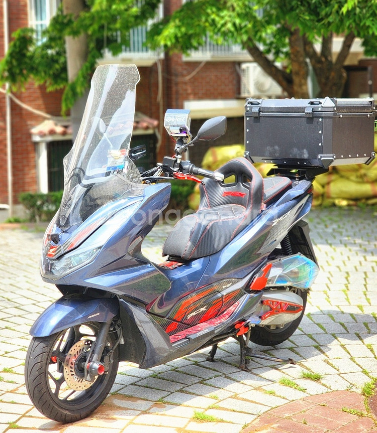 21년식 PCX125 ABS 1만2천 A급 튜닝 팝니다--3