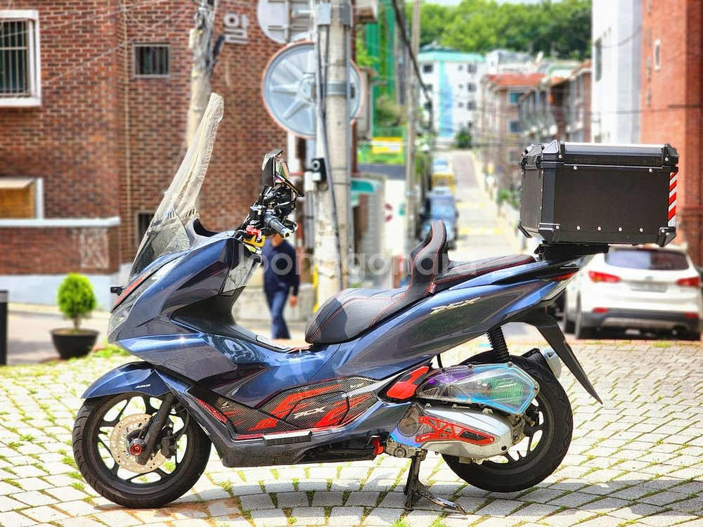 21년식 PCX125 ABS 1만2천 A급 튜닝 팝니다--4