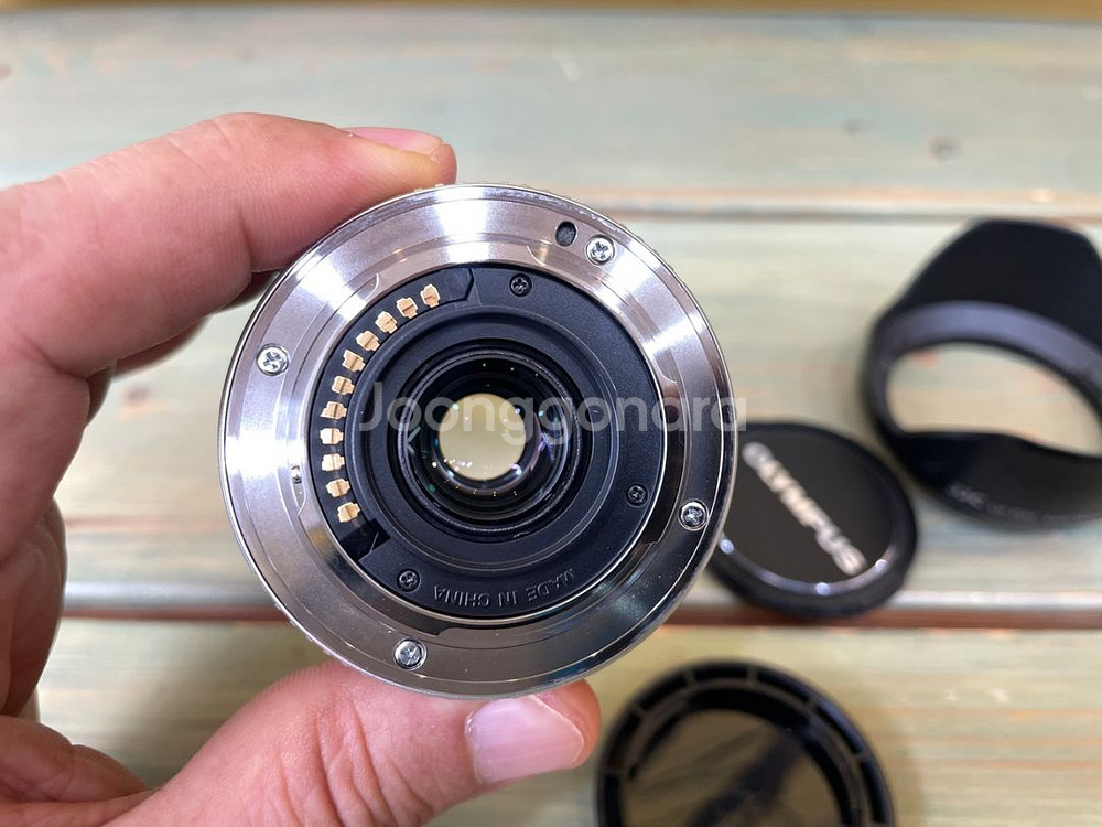 올림푸스 9-18mm 마이크로 포서드렌즈 판매합니다--3