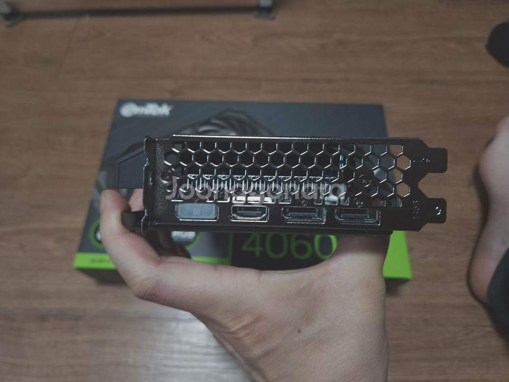 이엠텍 지포스 RTX 4060 STORM X Dual--0
