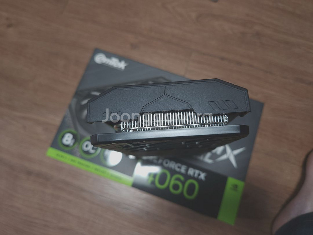 이엠텍 지포스 RTX 4060 STORM X Dual--3