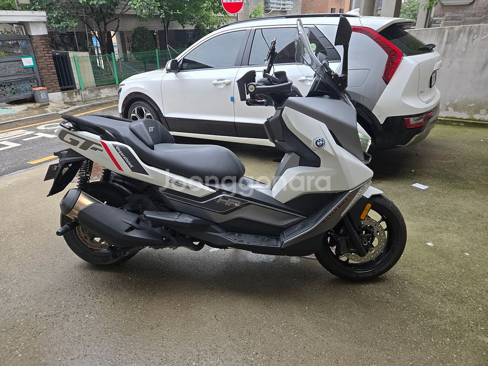 Bmwc400gt--9