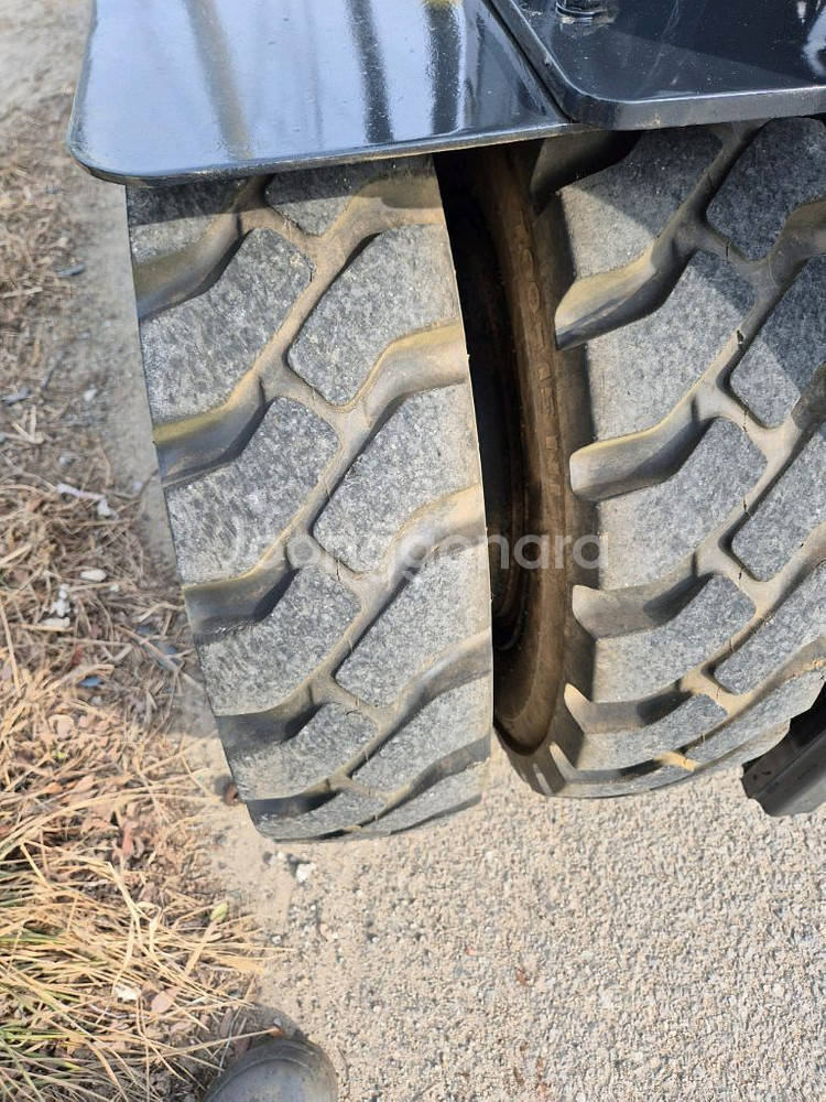 중고지게차 두산 D30S-3 노랭이 떠블 디젤중고지게차--6