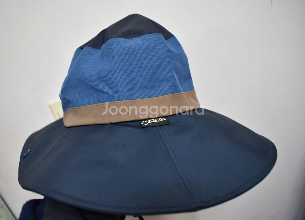 블랙야크 고어텍스 모자 <<60>>--1