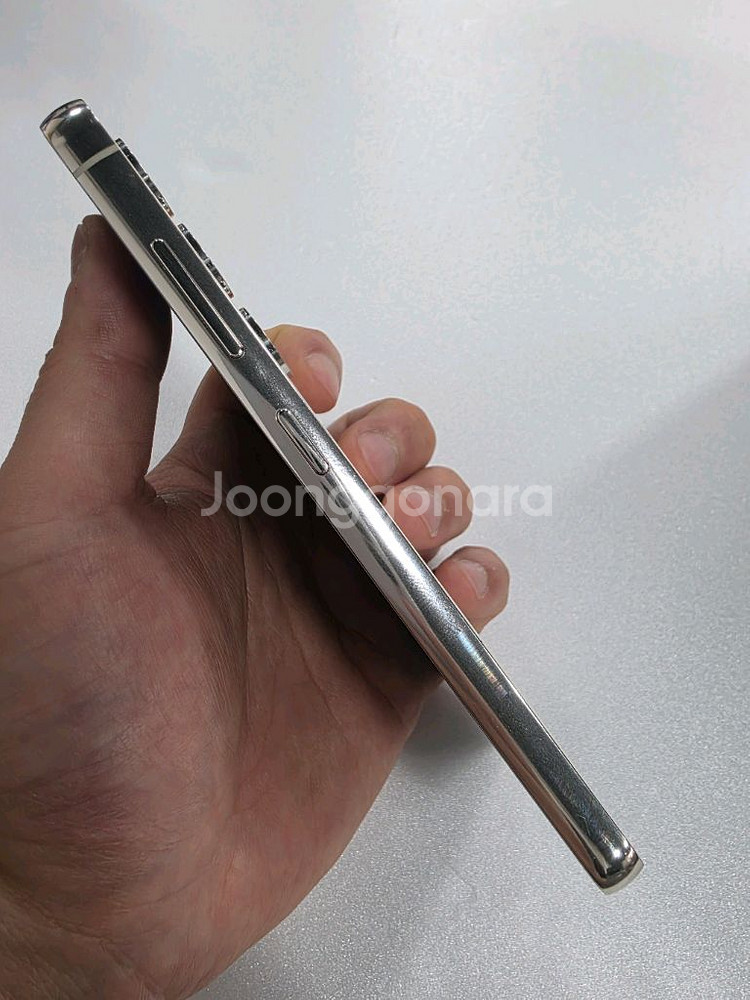 갤럭시S23 256G 무잔상 S급 중고폰 상태굿--3
