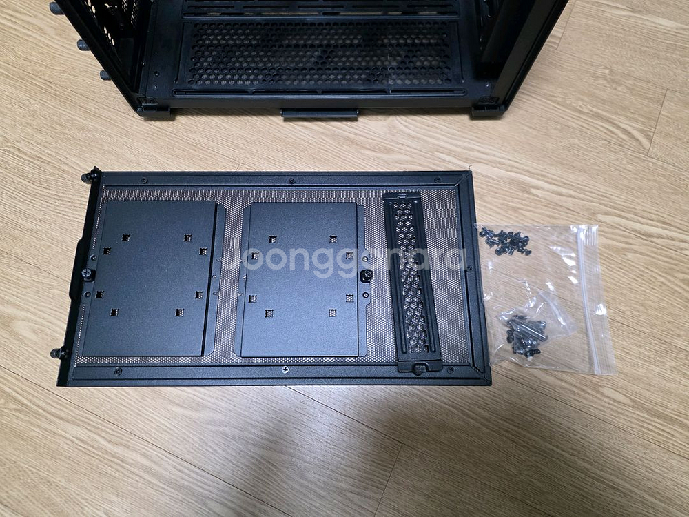 리안리 PC-O11 AIR Mini (Black)--6