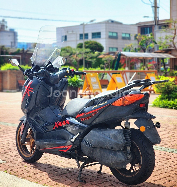 21년식 XMAX300ABS 블랙 7.9km 최저가--4