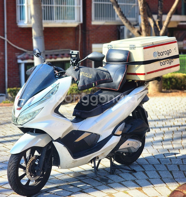 19년식 더뉴 PCX125 배달세팅 팝니다--3