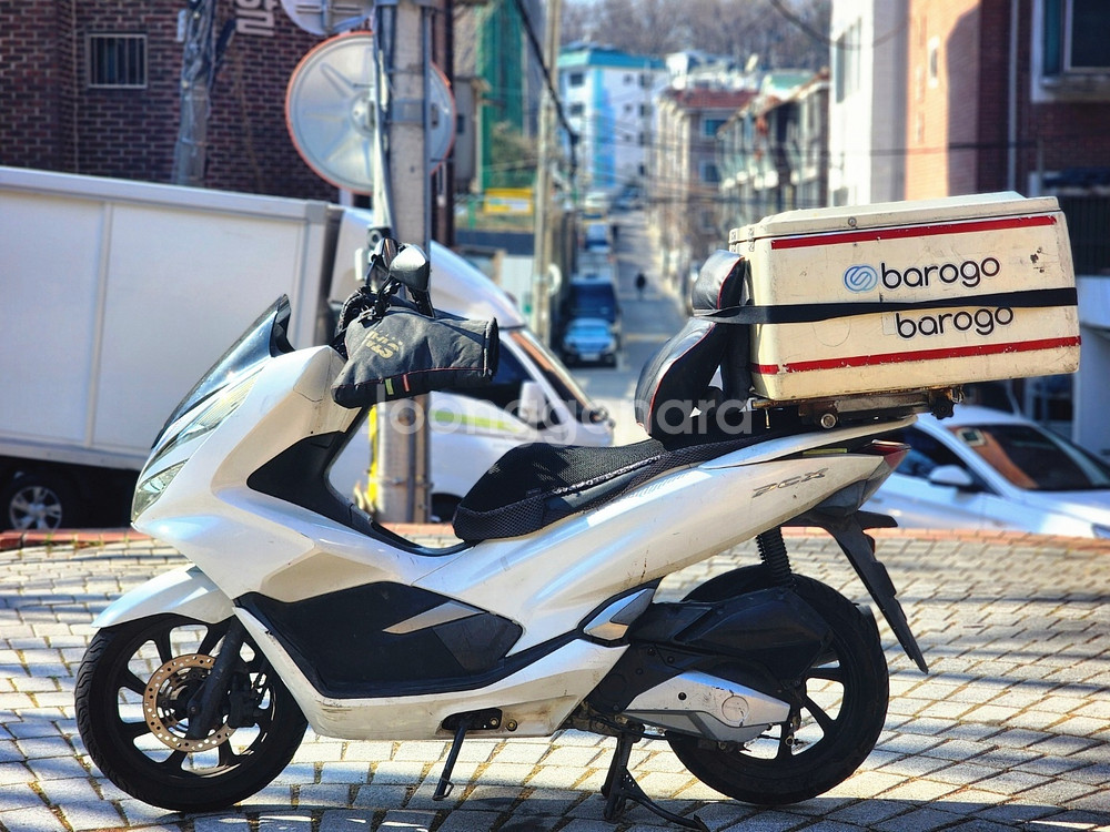19년식 더뉴 PCX125 배달세팅 팝니다--4