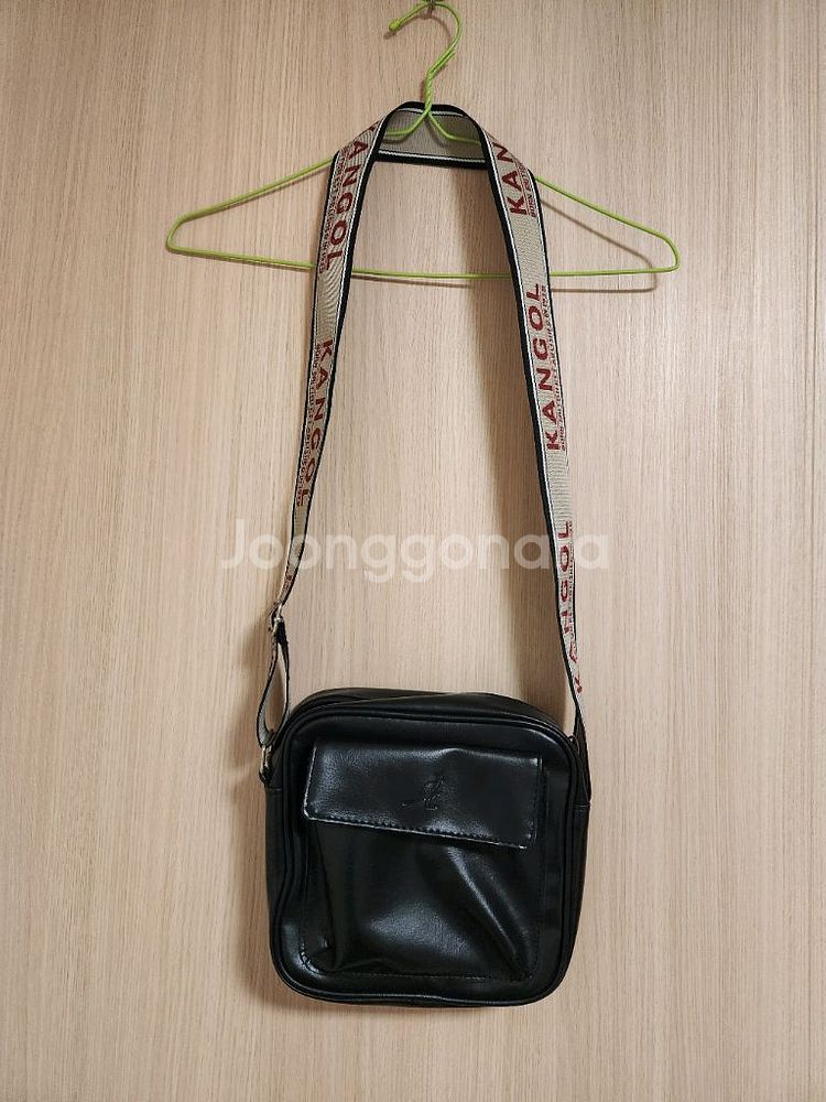 캉골여자미니숄더백 검정크로스가방백--0