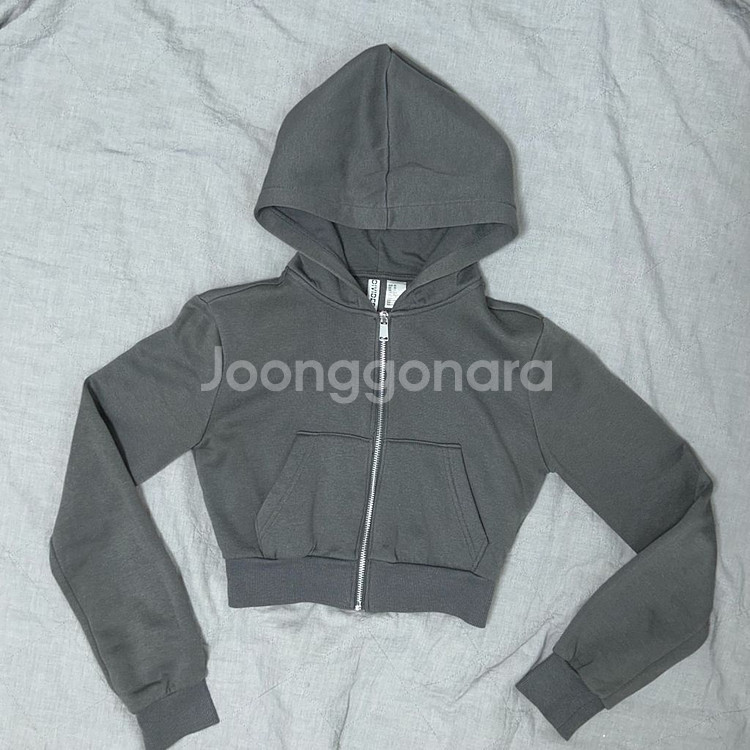 H&M 흐앤므 에이치엔엠 다크그레이 크롭기모후드집업XS--0