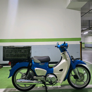 23년신차급 혼다슈퍼커브 4278km 판매합니다